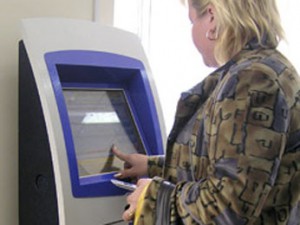 Очередной опрос НАФИ выявил недоверие россиян к платежным терминалам 